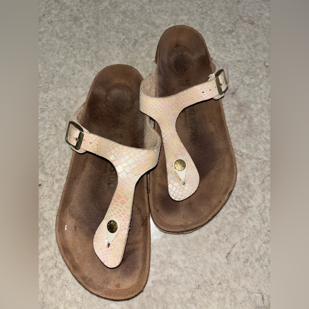 Birkenstock  Textured Cream Multicolored Sandals